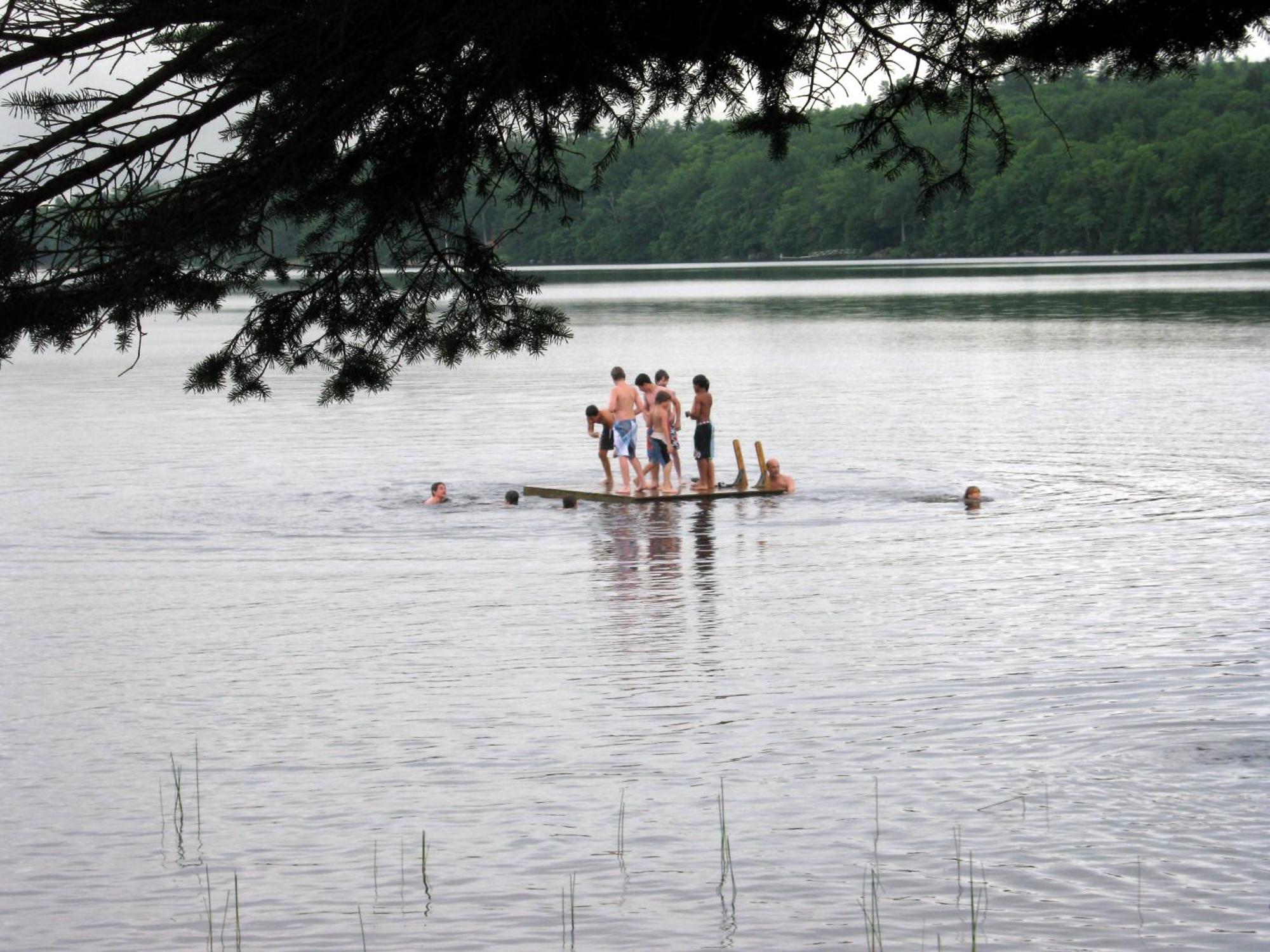 Alamoosook Lakeside Inn Orland Exteriör bild